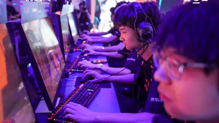 S15LOL全球总决赛八强抽签结果：上半区内战，下半区混战